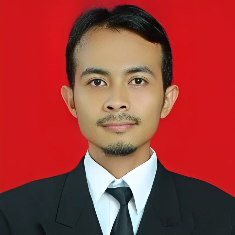 Very Setiawan, pengajar Komputer dan Jaringan SMK Negeri 1 Nglegok